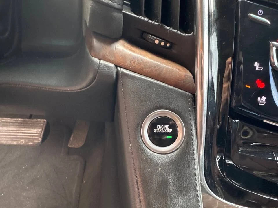 2016 Cadillac Escalade 4th Gen - Image 19 of 20