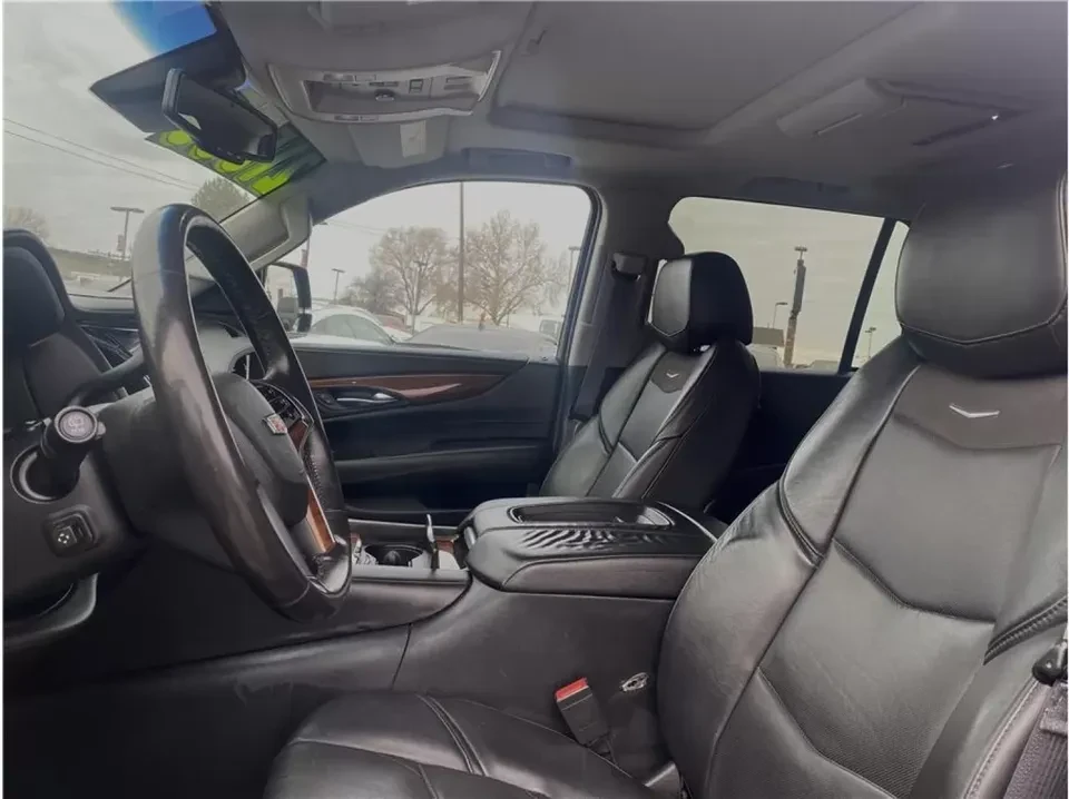 2016 Cadillac Escalade 4th Gen - Image 13 of 19