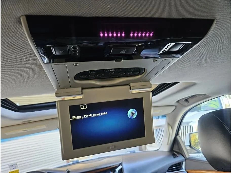 2016 Cadillac Escalade 4th Gen - Image 16 of 20