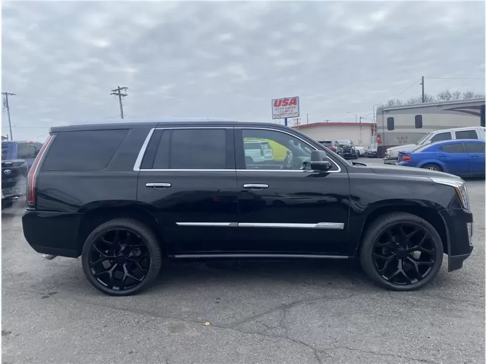 2016 Cadillac Escalade 4th Gen - Image 4 of 19