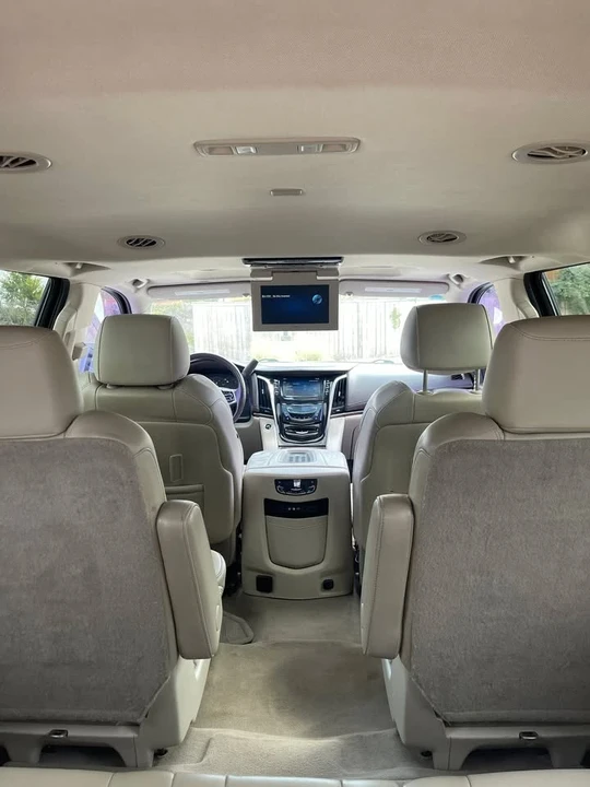2016 Cadillac Escalade 4th Gen - Image 7 of 13