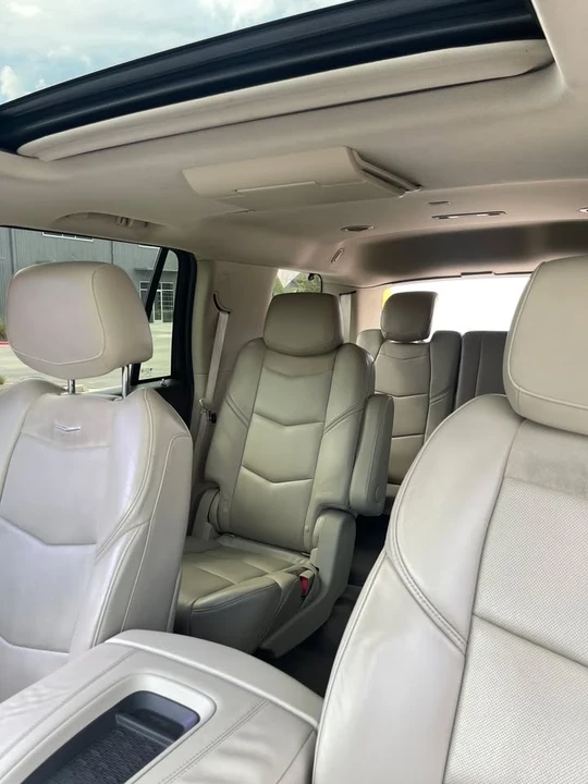 2016 Cadillac Escalade 4th Gen - Image 11 of 13