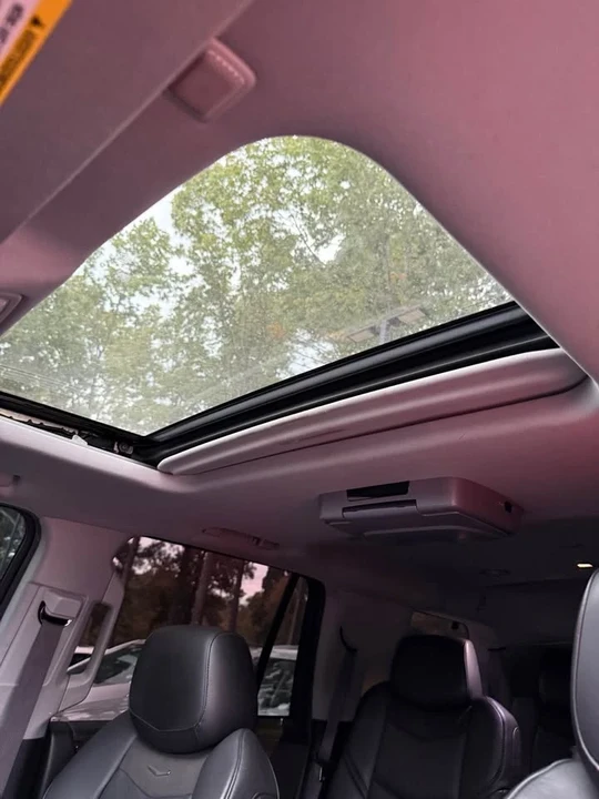2016 Cadillac Escalade 4th Gen - Image 10 of 18