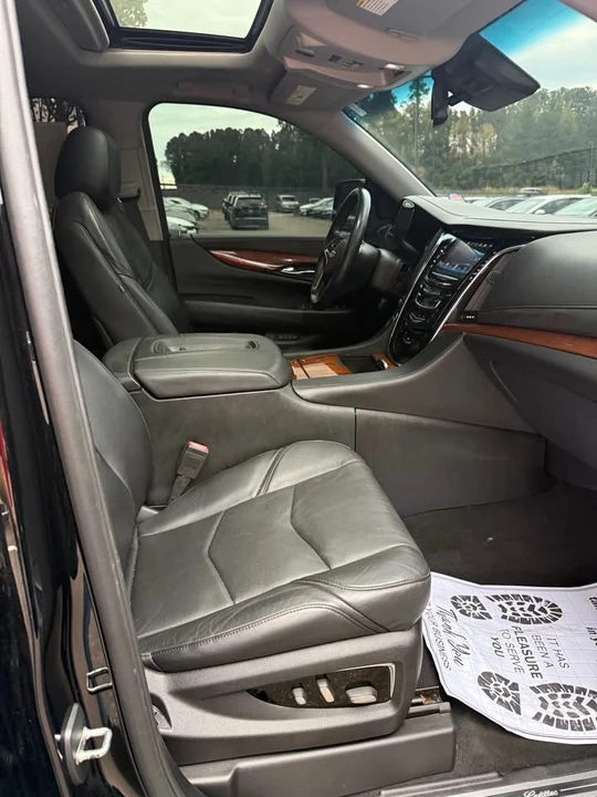 2016 Cadillac Escalade 4th Gen - Image 18 of 18