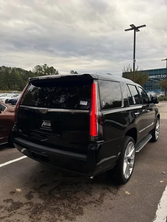 2016 Cadillac Escalade 4th Gen - Image 3 of 18