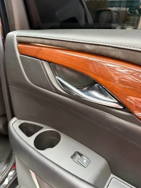 2016 Cadillac Escalade 4th Gen - Image 15 of 18