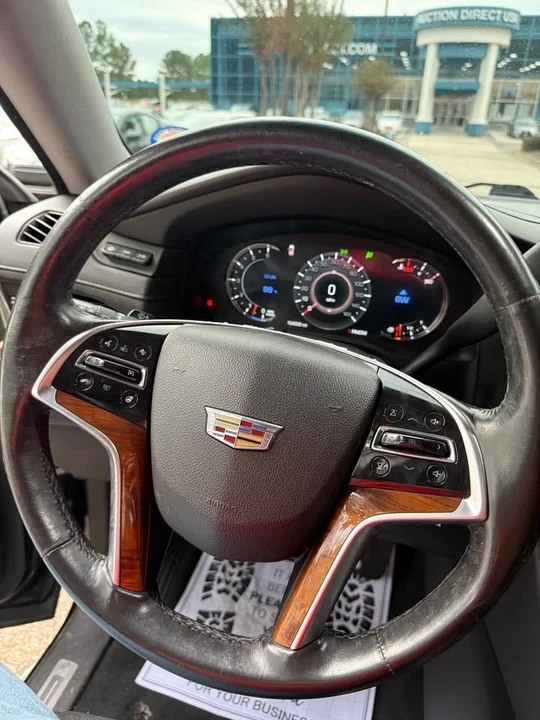 2016 Cadillac Escalade 4th Gen - Image 8 of 18