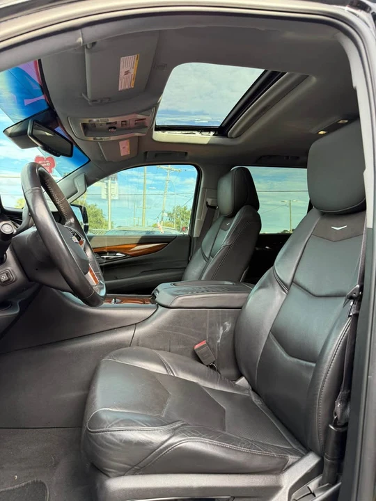 2016 Cadillac Escalade 4th Gen - Image 14 of 20