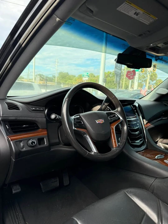 2016 Cadillac Escalade 4th Gen - Image 15 of 20