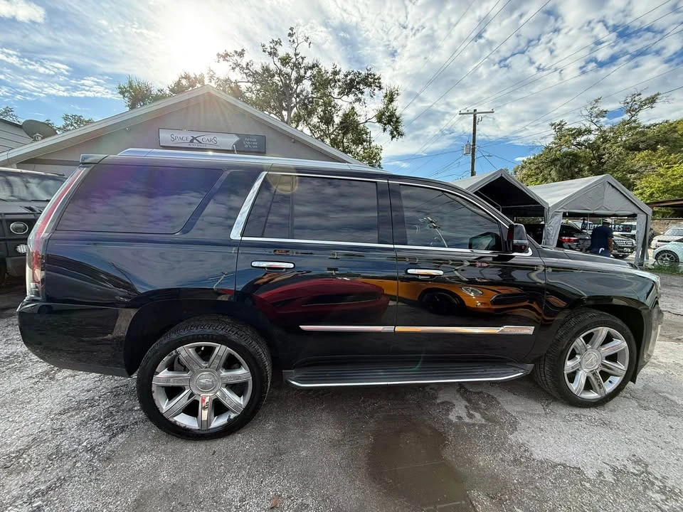 2016 Cadillac Escalade 4th Gen - Image 8 of 20