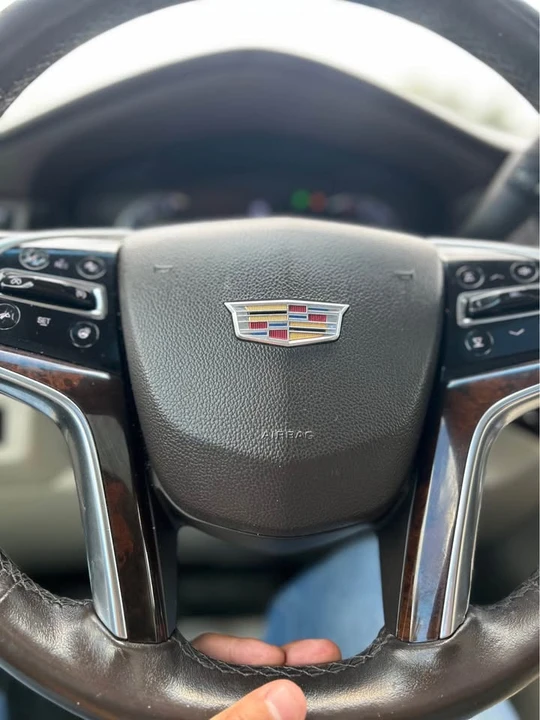 2016 Cadillac Escalade 4th Gen - Image 18 of 18