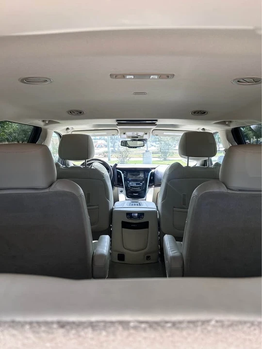 2016 Cadillac Escalade 4th Gen - Image 11 of 18