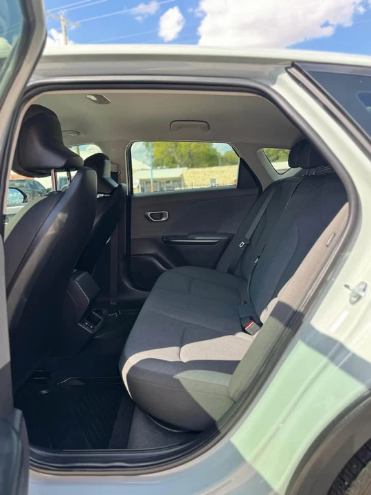 2016 Cadillac Escalade 4th Gen - Image 11 of 11