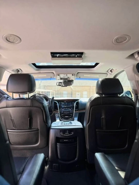 2016 Cadillac Escalade 4th Gen - Image 10 of 11