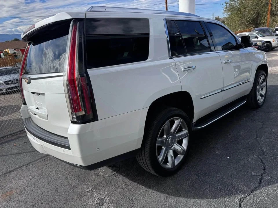 2016 Cadillac Escalade 4th Gen - Image 4 of 19