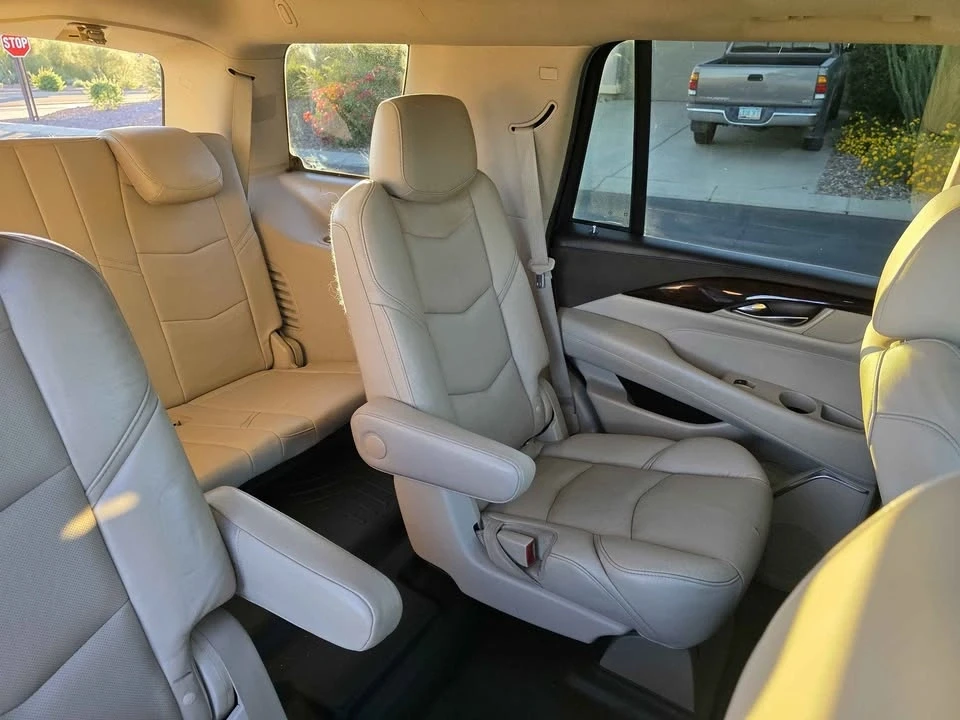 2016 Cadillac Escalade 4th Gen - Image 7 of 10