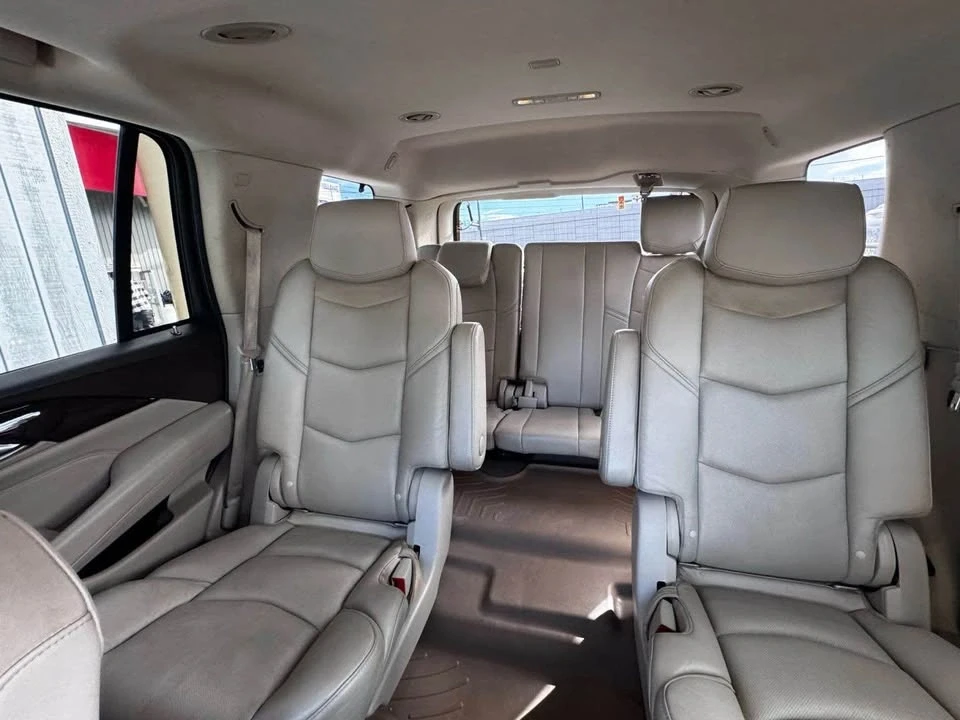 2016 Cadillac Escalade 4th Gen - Image 10 of 19