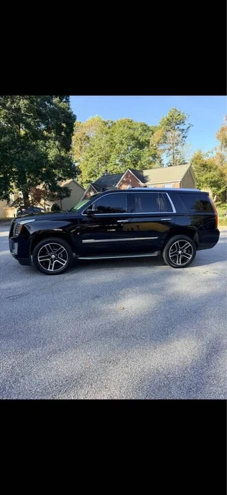 2016 Cadillac Escalade 4th Gen - Image 2 of 7