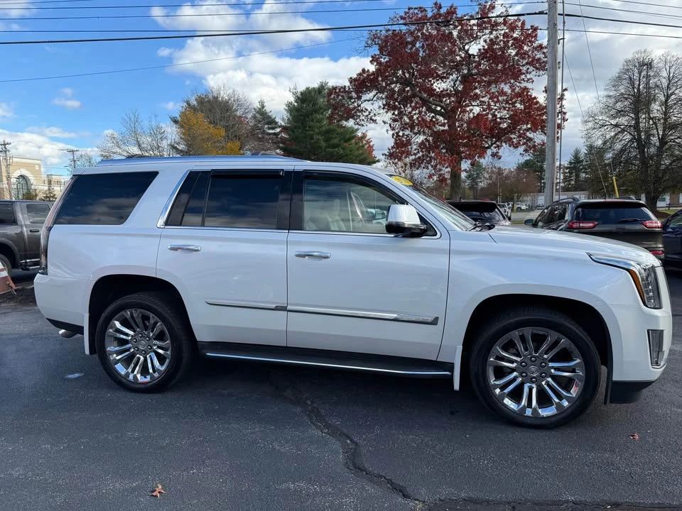2016 Cadillac Escalade 4th Gen - Image 5 of 19