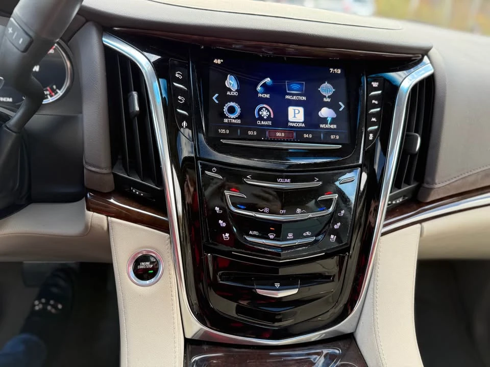 2016 Cadillac Escalade 4th Gen - Image 18 of 19