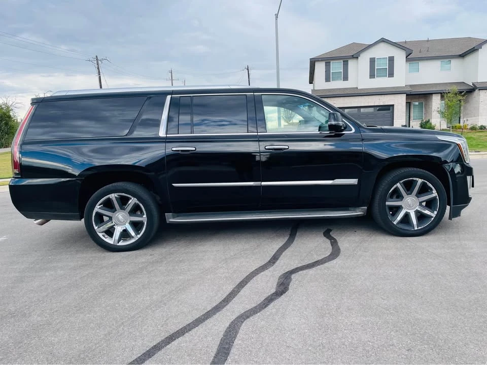 2016 Cadillac Escalade 4th Gen - Image 3 of 16