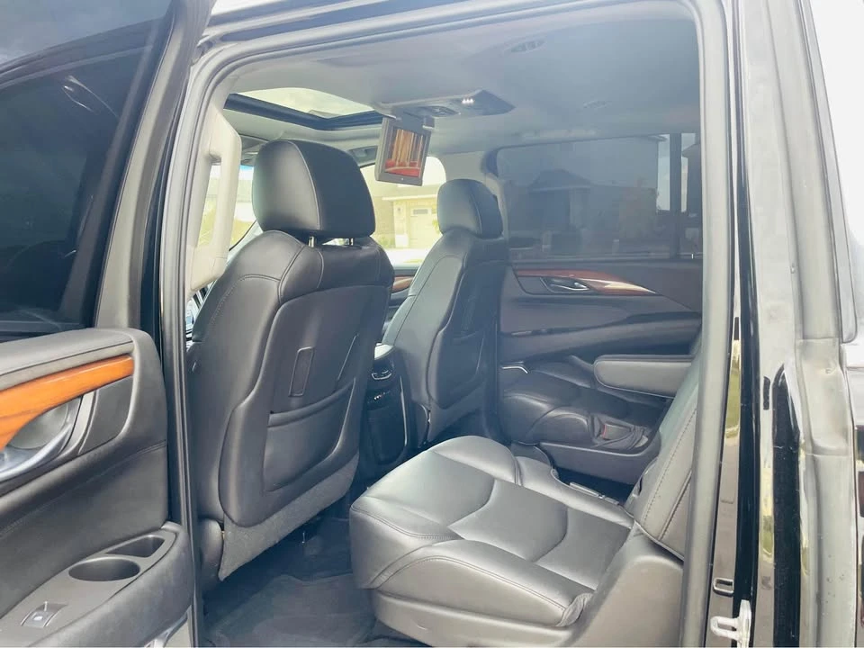 2016 Cadillac Escalade 4th Gen - Image 16 of 16