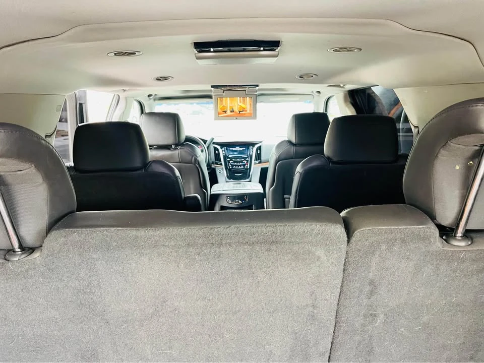 2016 Cadillac Escalade 4th Gen - Image 12 of 16