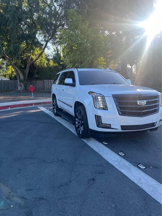 2016 Cadillac Escalade 4th Gen - Image 3 of 20