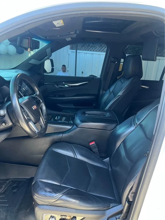 2016 Cadillac Escalade 4th Gen - Image 17 of 20