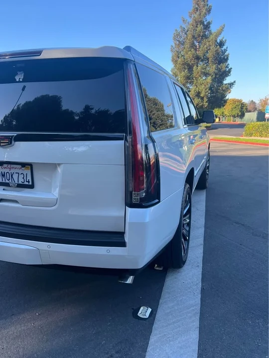 2016 Cadillac Escalade 4th Gen - Image 12 of 20