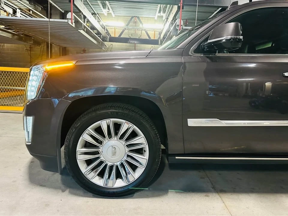 2016 Cadillac Escalade 4th Gen - Image 11 of 12