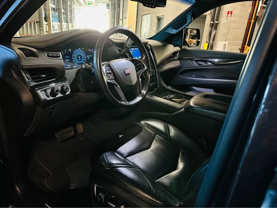 2016 Cadillac Escalade 4th Gen - Image 5 of 12