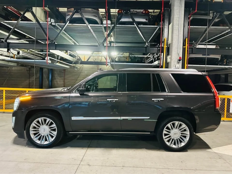 2016 Cadillac Escalade 4th Gen - Image 8 of 12