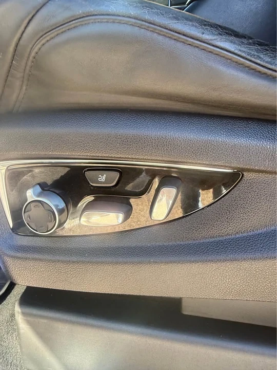 2016 Cadillac Escalade 4th Gen - Image 11 of 18