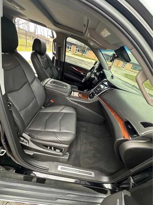 2016 Cadillac Escalade 4th Gen - Image 5 of 13
