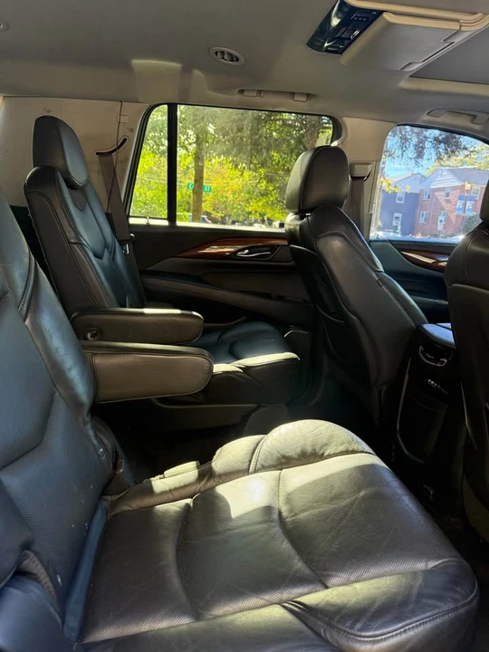 2016 Cadillac Escalade 4th Gen - Image 10 of 11