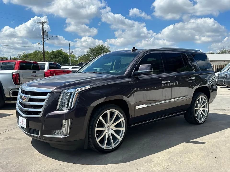 2016 Cadillac Escalade 4th Gen - Image 2 of 16
