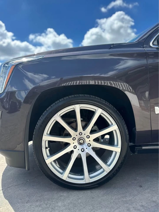 2016 Cadillac Escalade 4th Gen - Image 9 of 16