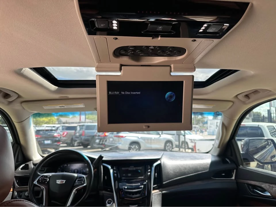 2016 Cadillac Escalade 4th Gen - Image 7 of 16