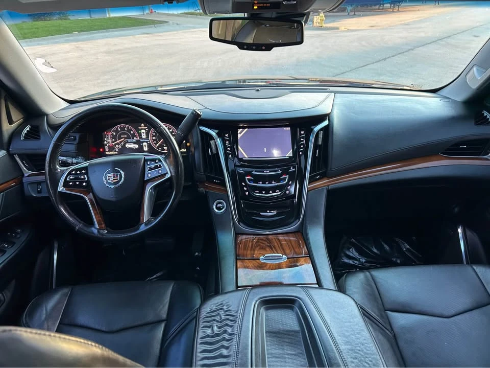 2016 Cadillac Escalade 4th Gen - Image 15 of 17