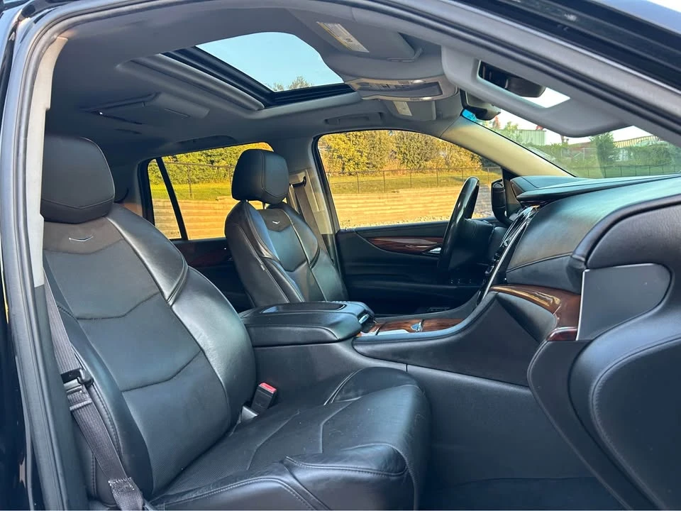 2016 Cadillac Escalade 4th Gen - Image 13 of 17