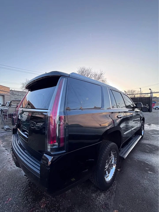 2016 Cadillac Escalade 4th Gen - Image 7 of 8
