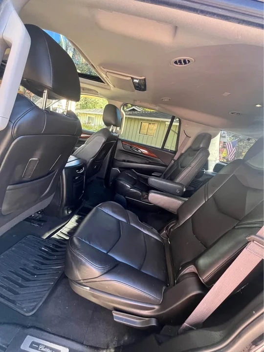 2016 Cadillac Escalade 4th Gen - Image 14 of 15