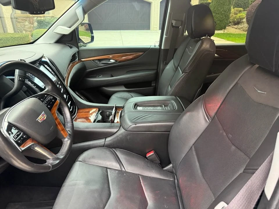 2016 Cadillac Escalade 4th Gen - Image 9 of 12