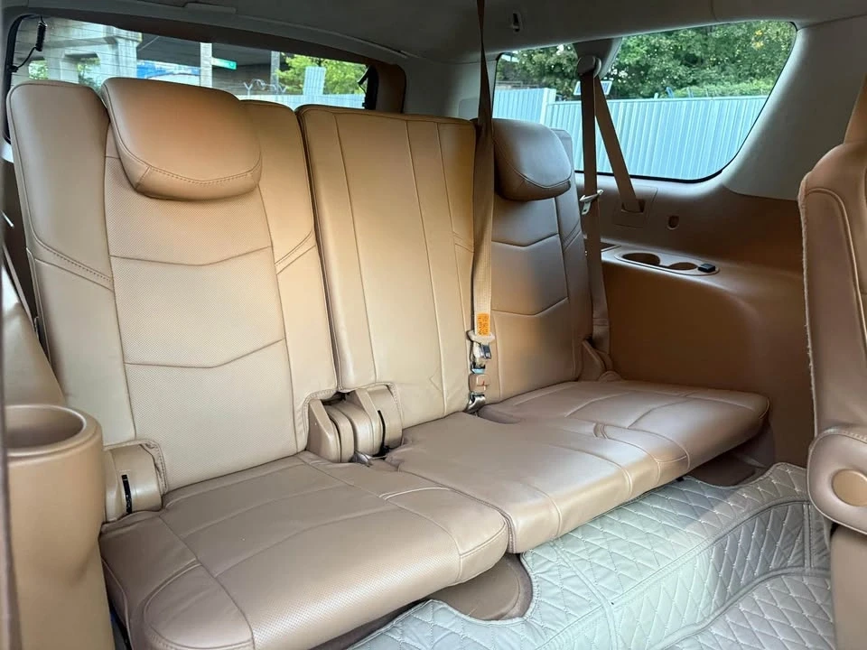2016 Cadillac Escalade 4th Gen - Image 8 of 13