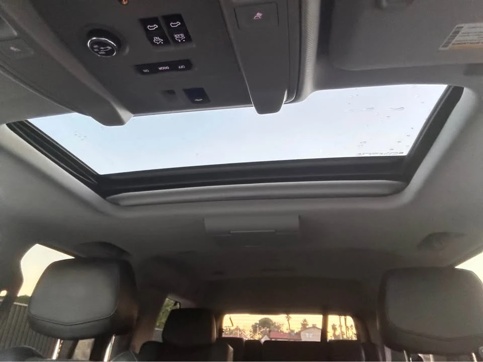 2016 Cadillac Escalade 4th Gen - Image 13 of 18