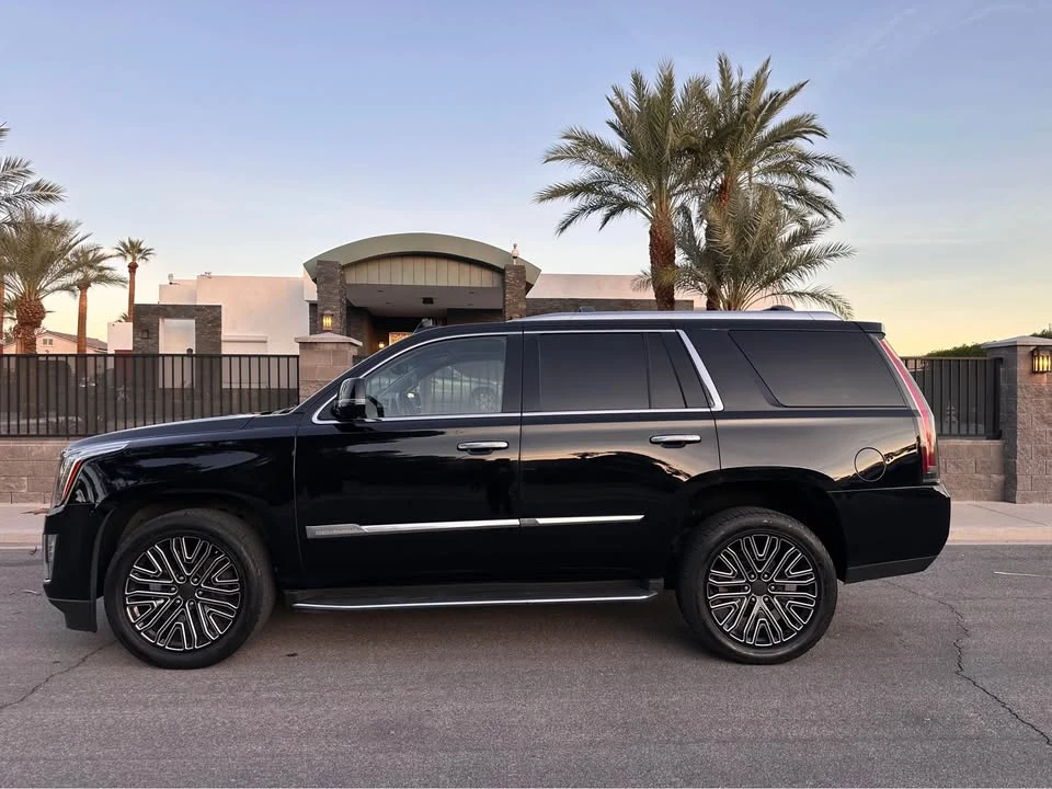 2016 Cadillac Escalade 4th Gen - Image 2 of 18