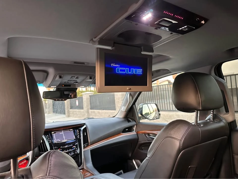 2016 Cadillac Escalade 4th Gen - Image 16 of 18