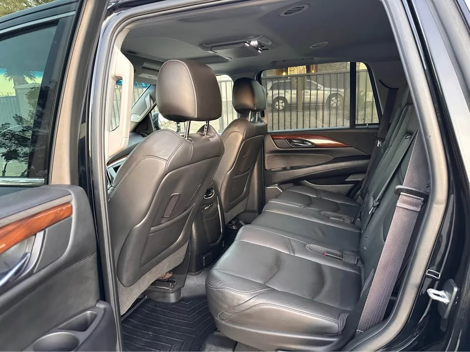 2016 Cadillac Escalade 4th Gen - Image 10 of 18