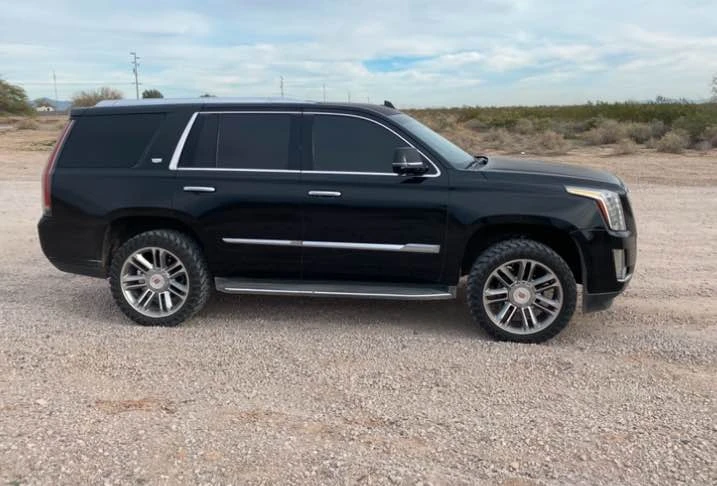 2016 Cadillac Escalade 4th Gen - Image 2 of 6